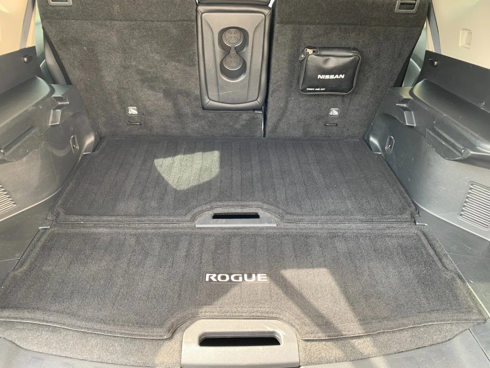 Nissan Rogue photo 9