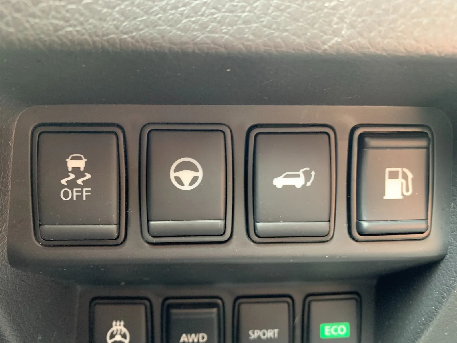 Nissan Rogue photo 15