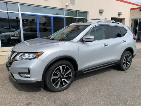 Silver 2019 Nissan Rogue SL for sale in Meriden, CT