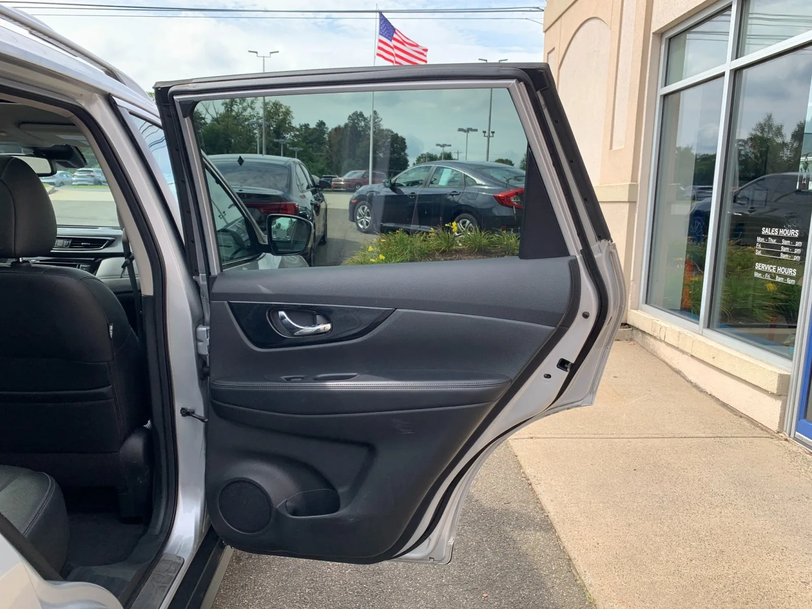 Nissan Rogue photo 40