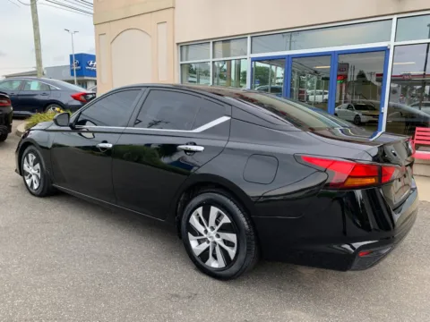 More photos of 2022 Nissan Altima 2.5 S at Star Auto Sales, CT