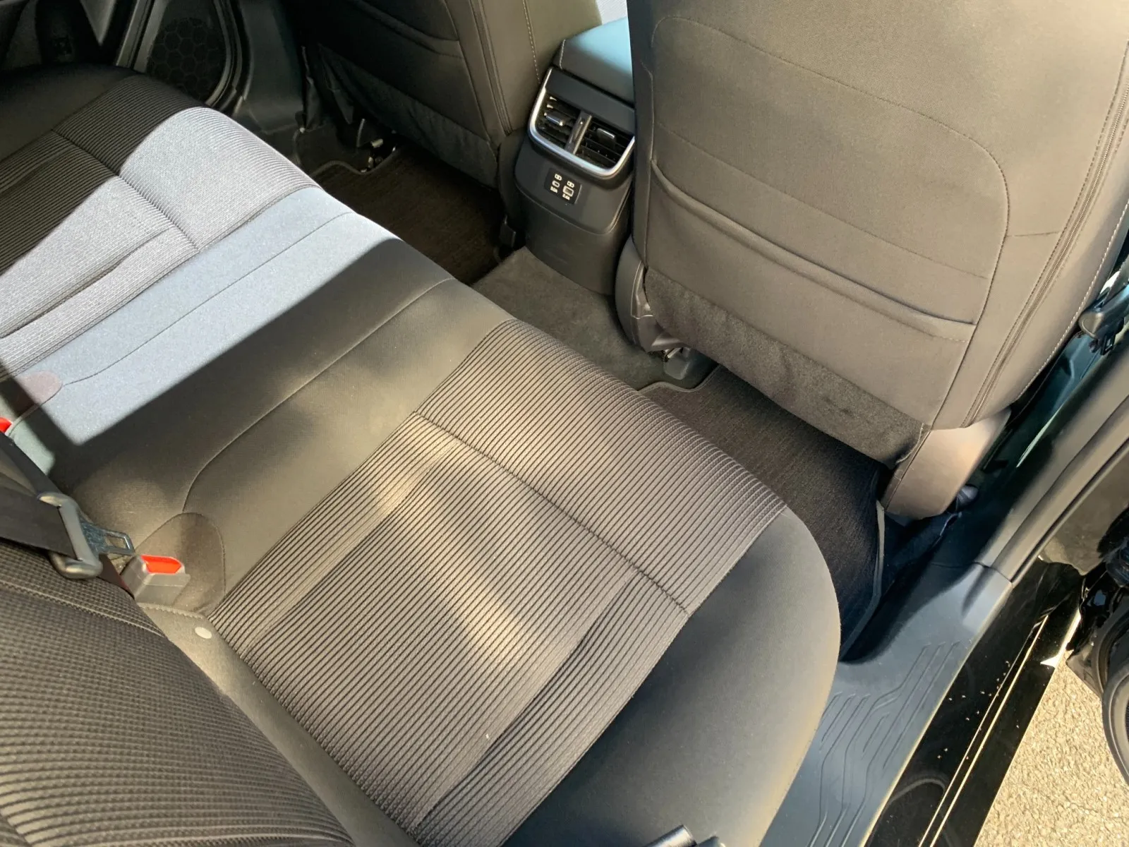 Subaru Legacy photo 33