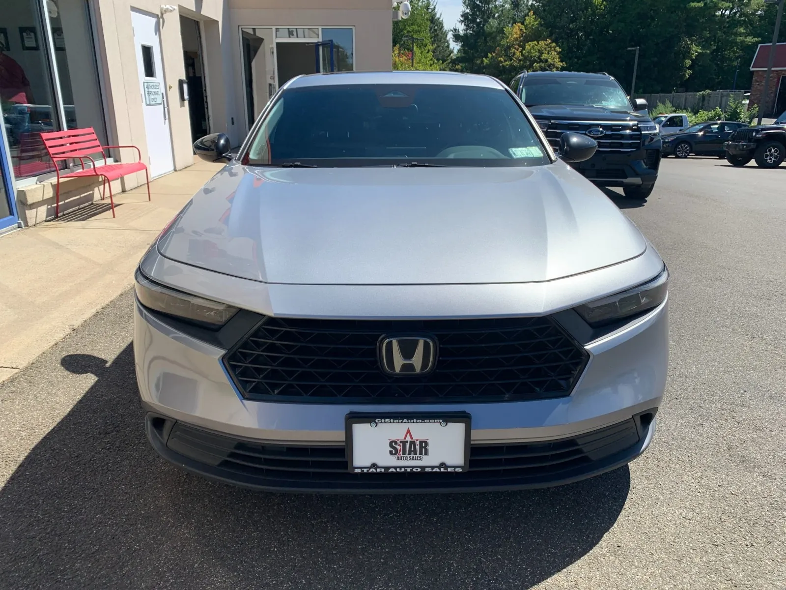 Honda Accord photo 2