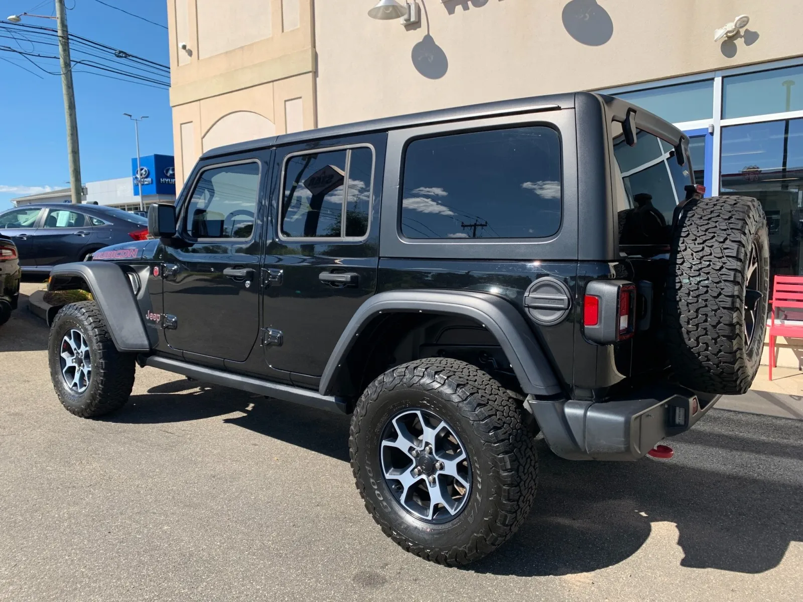 Jeep Wrangler photo 5