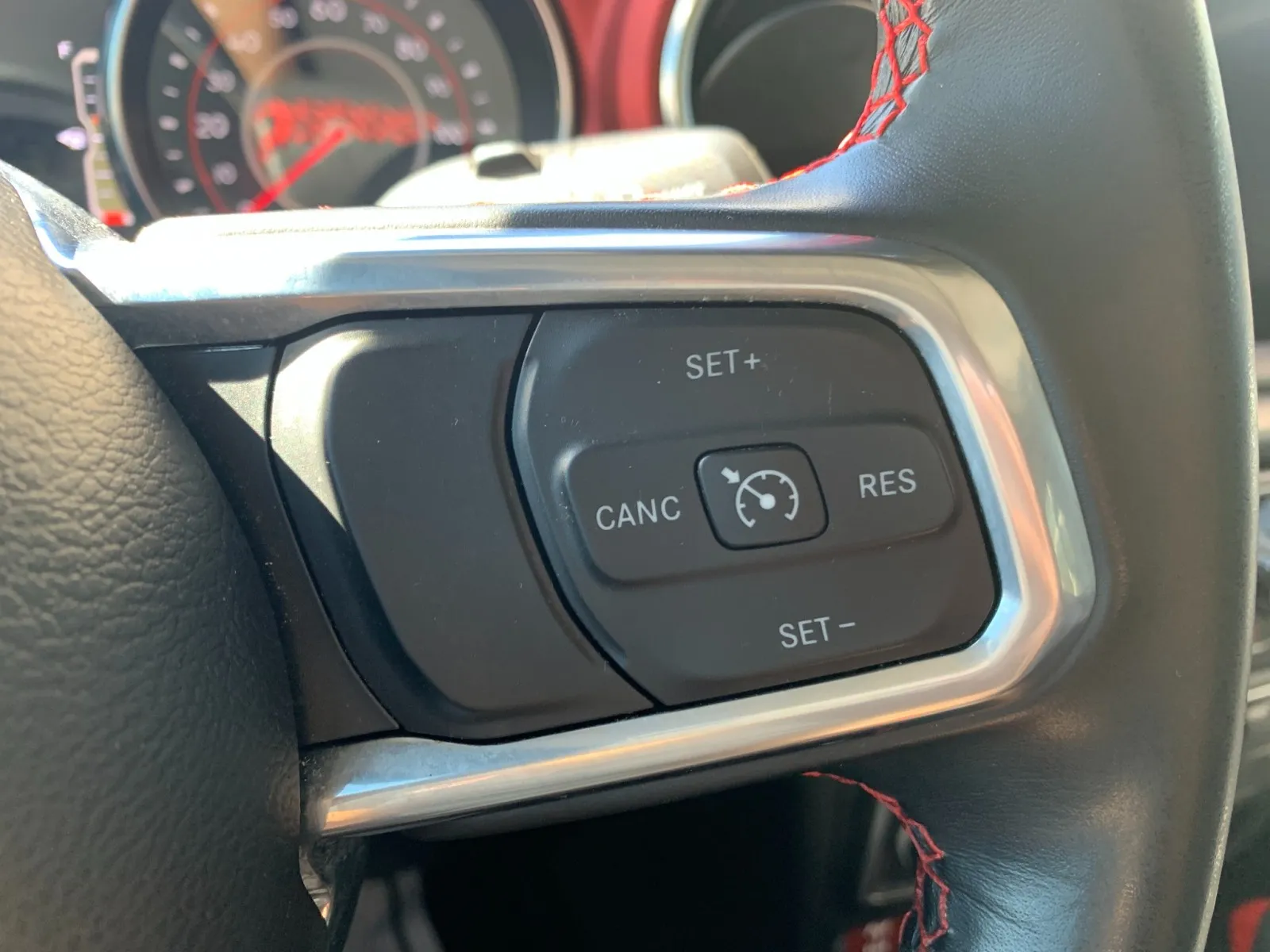 Jeep Wrangler photo 16