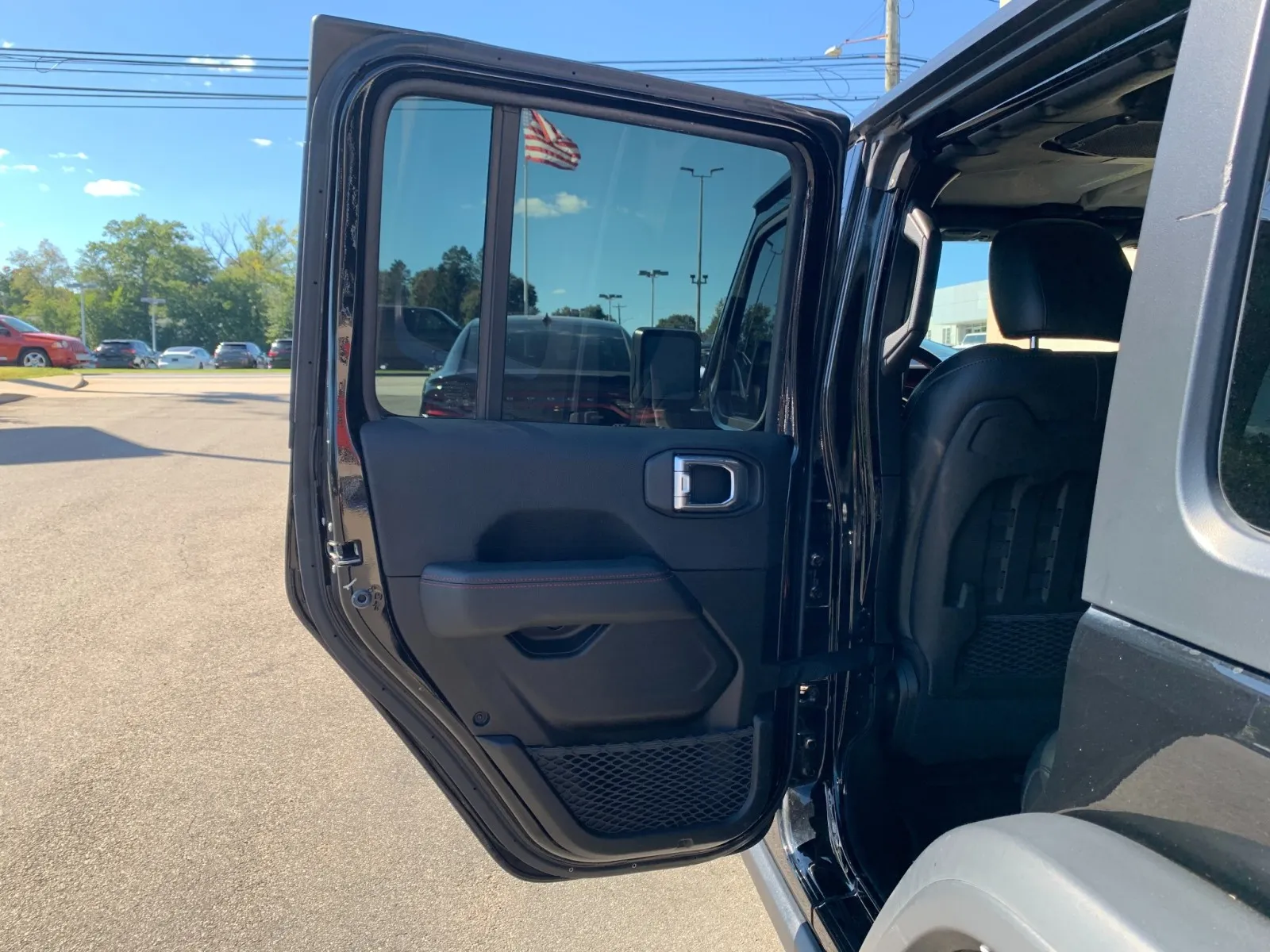 Jeep Wrangler photo 27