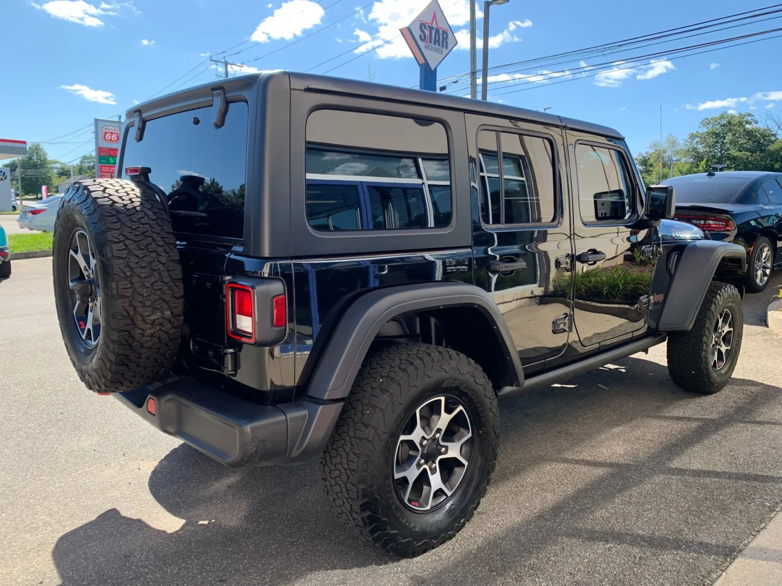 Jeep Wrangler photo 7