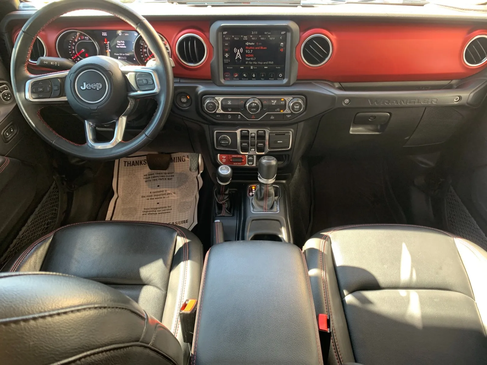 Jeep Wrangler photo 30