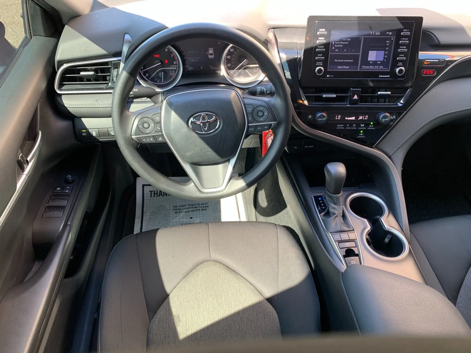 Toyota Camry photo 26