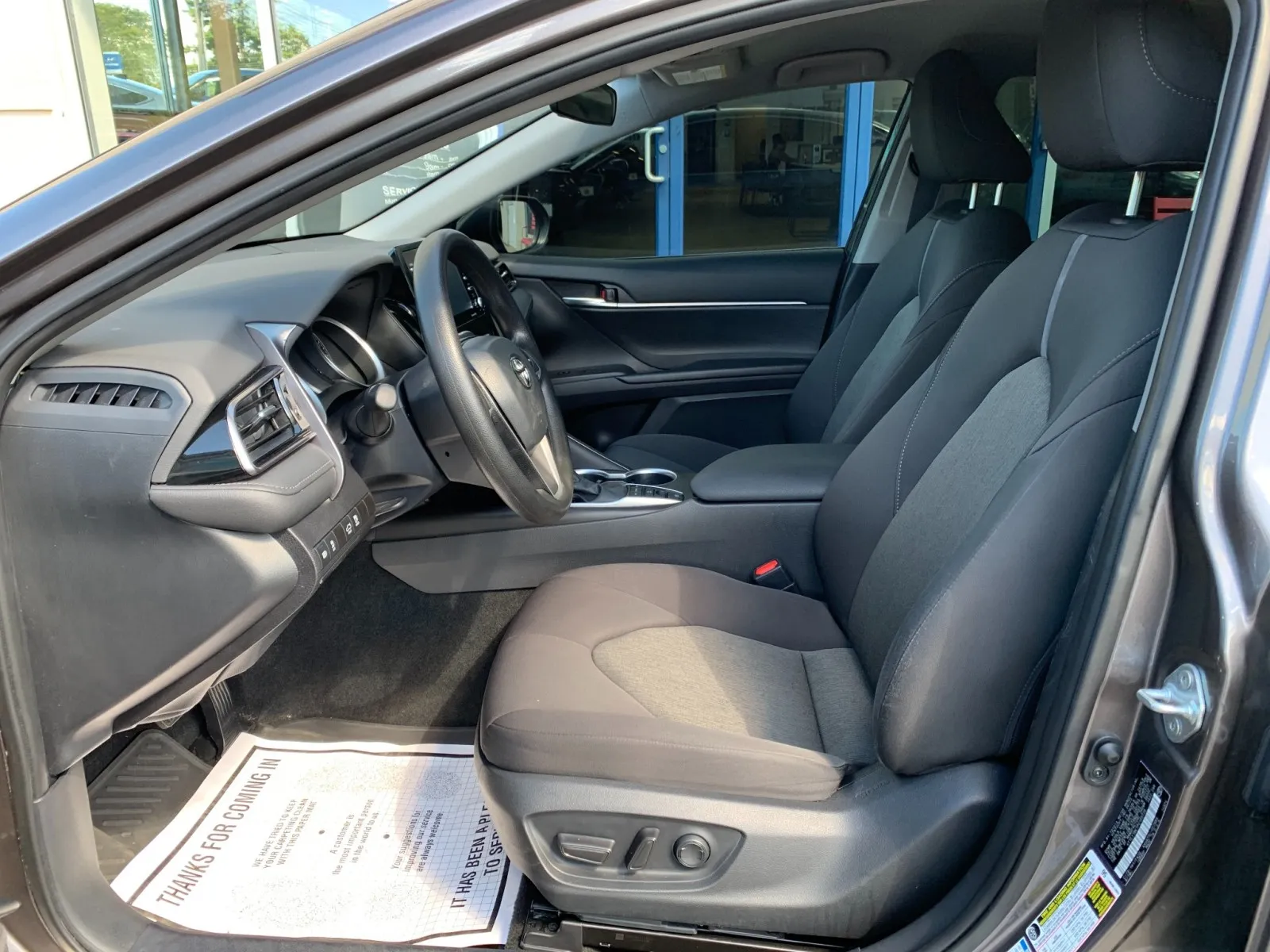 Toyota Camry photo 8
