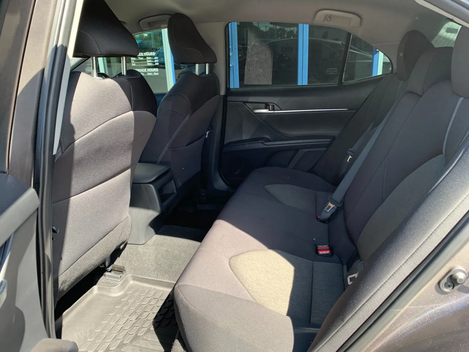 Toyota Camry photo 23