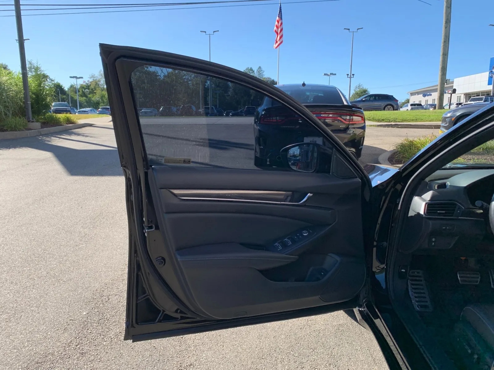 Honda Accord photo 9