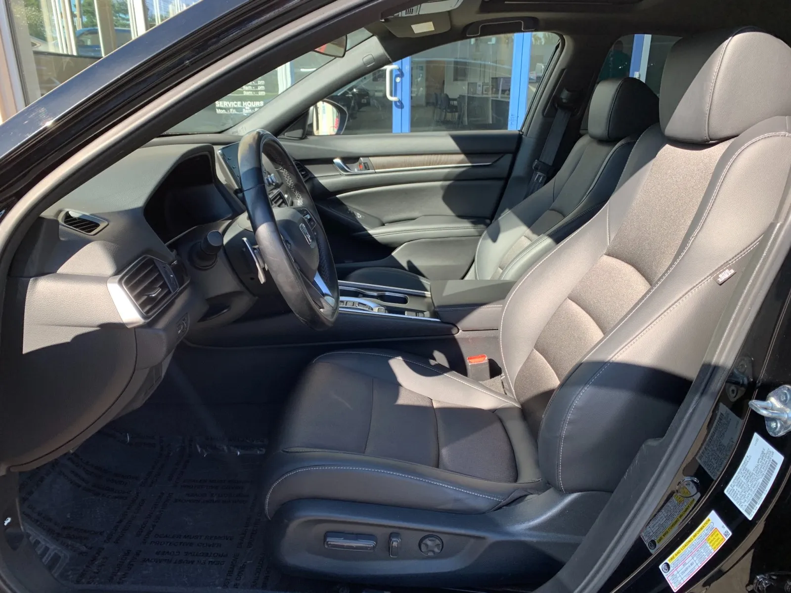 Honda Accord photo 8