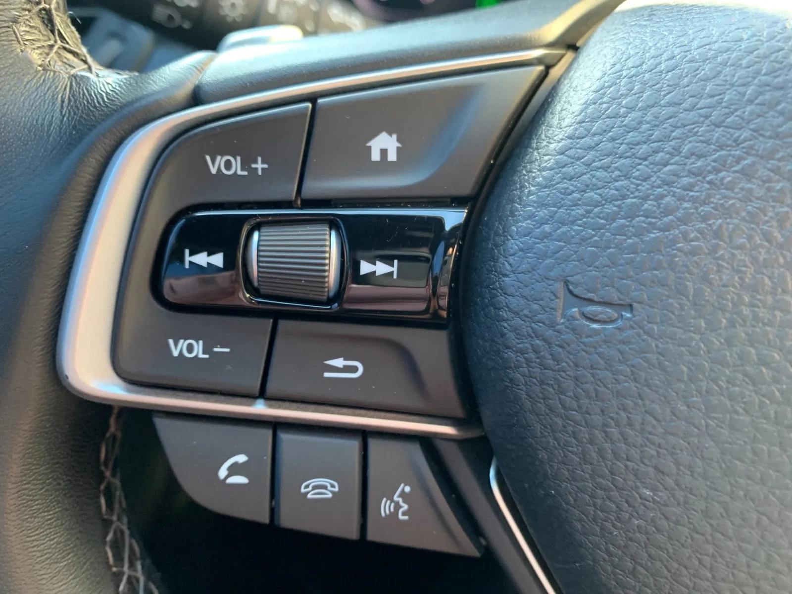 Honda Accord photo 14