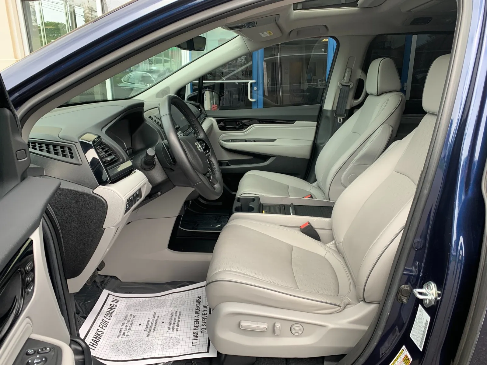 Honda Odyssey photo 11