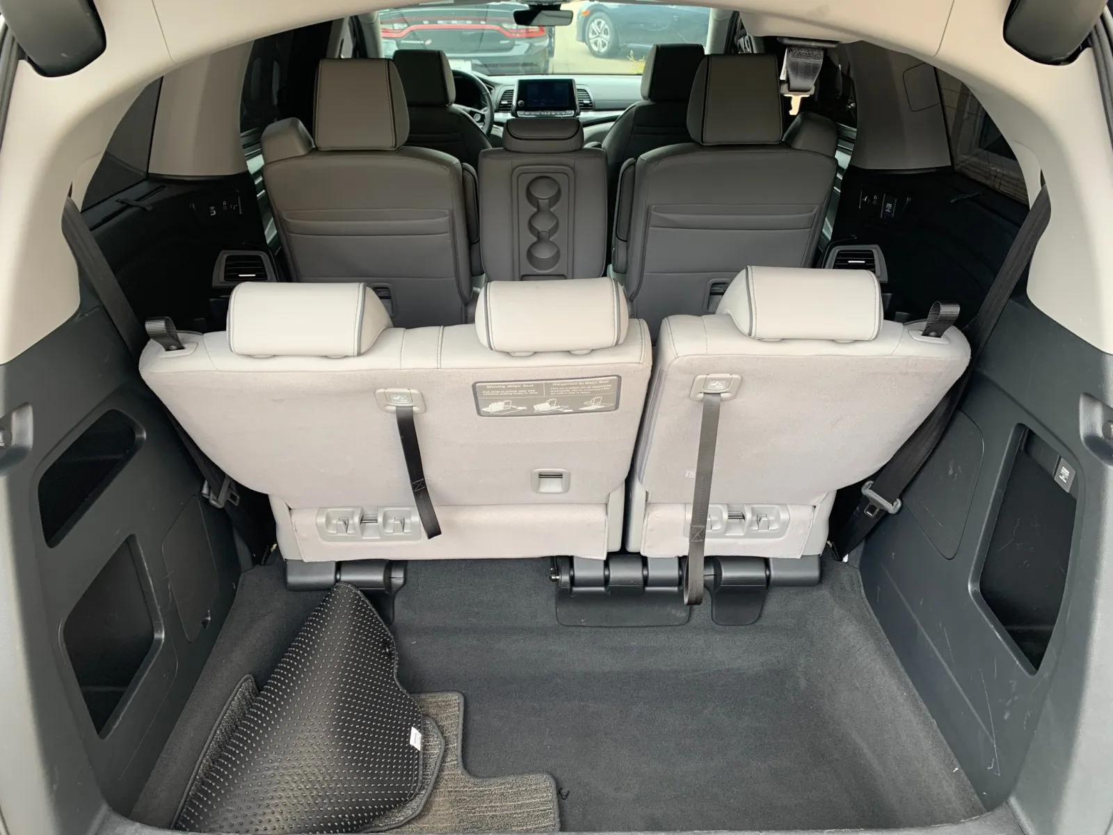 Honda Odyssey photo 9