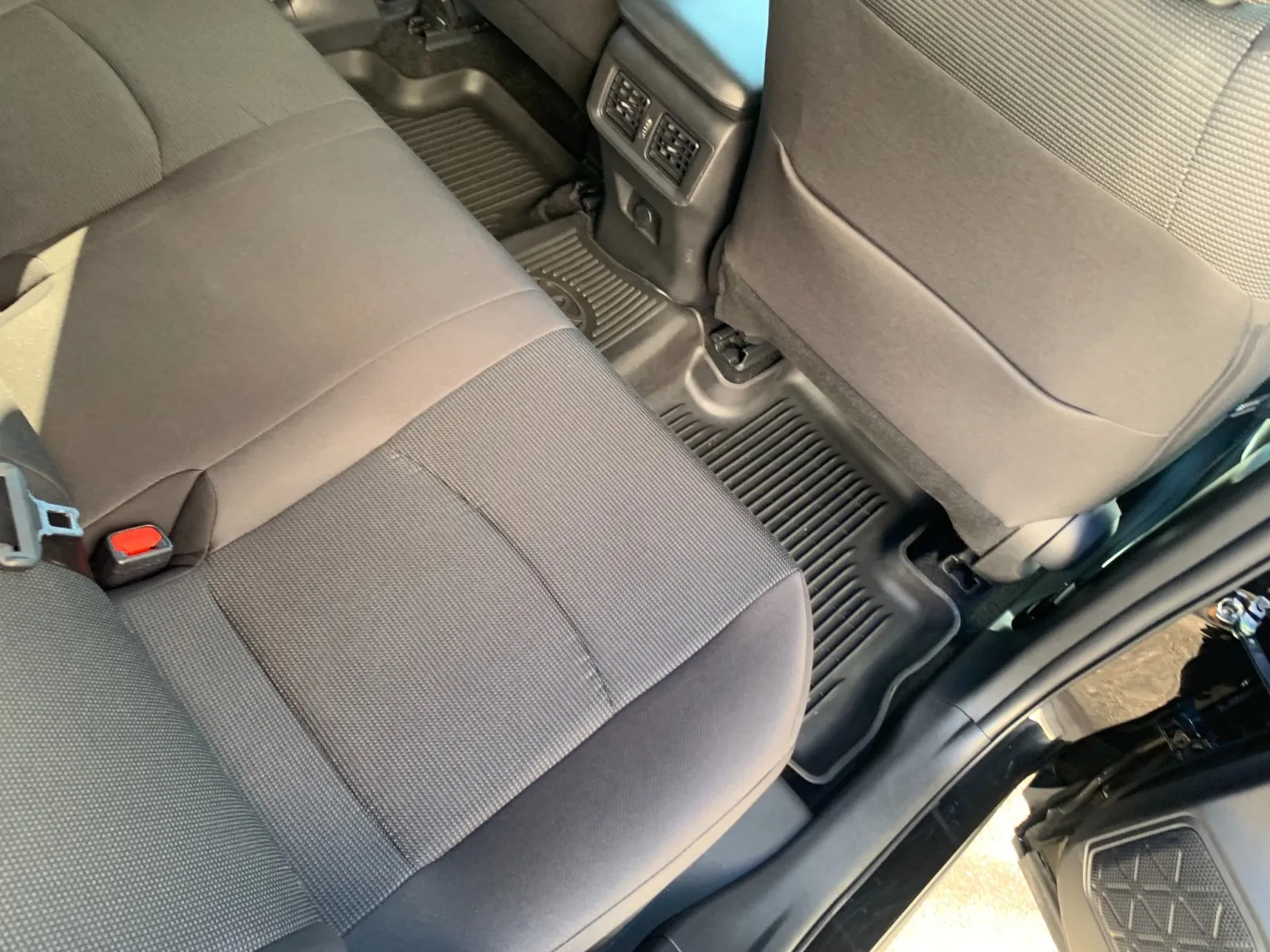 Toyota RAV4 photo 35
