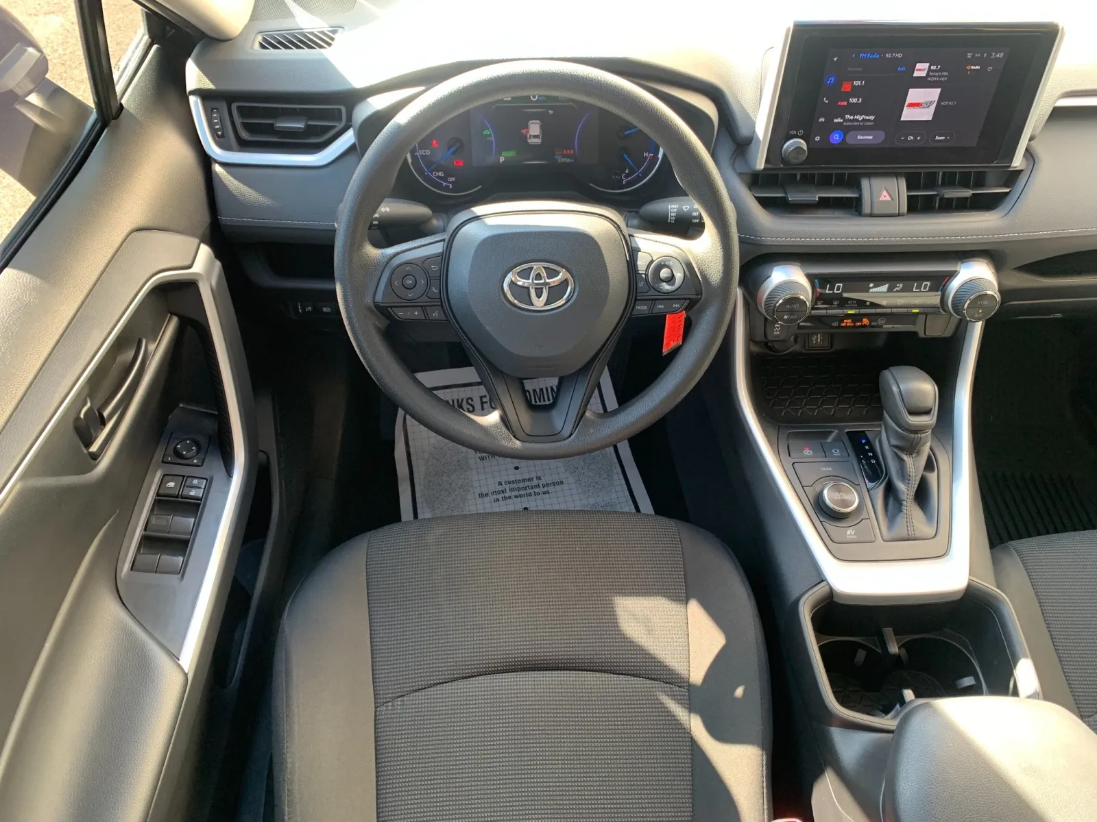 Toyota RAV4 photo 30