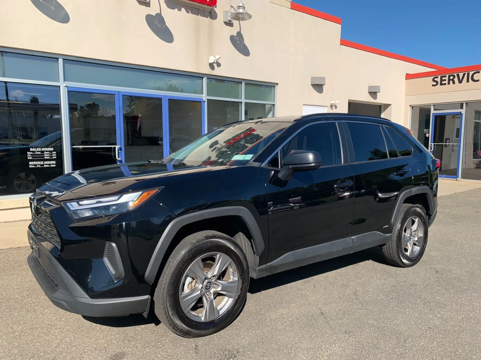 Black 2024 Toyota RAV4 Hybrid LE for sale in Meriden, CT