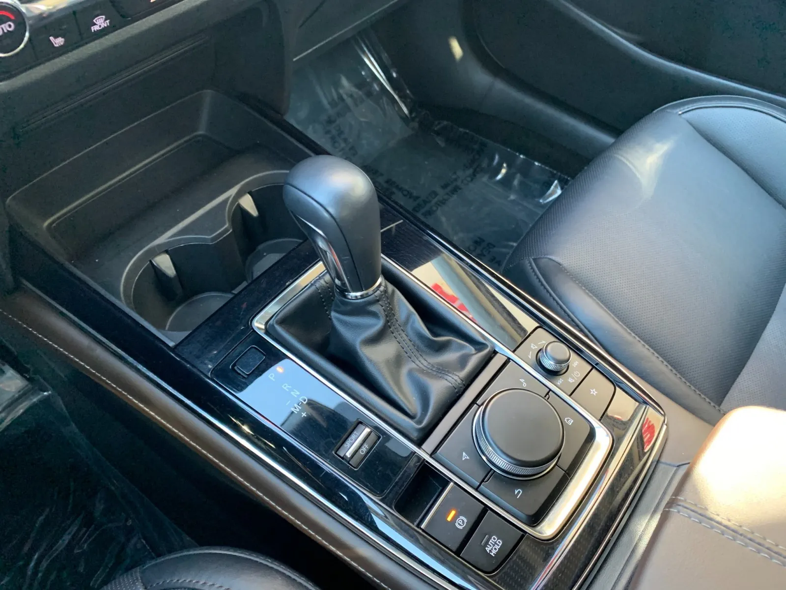 Mazda CX-30 photo 19