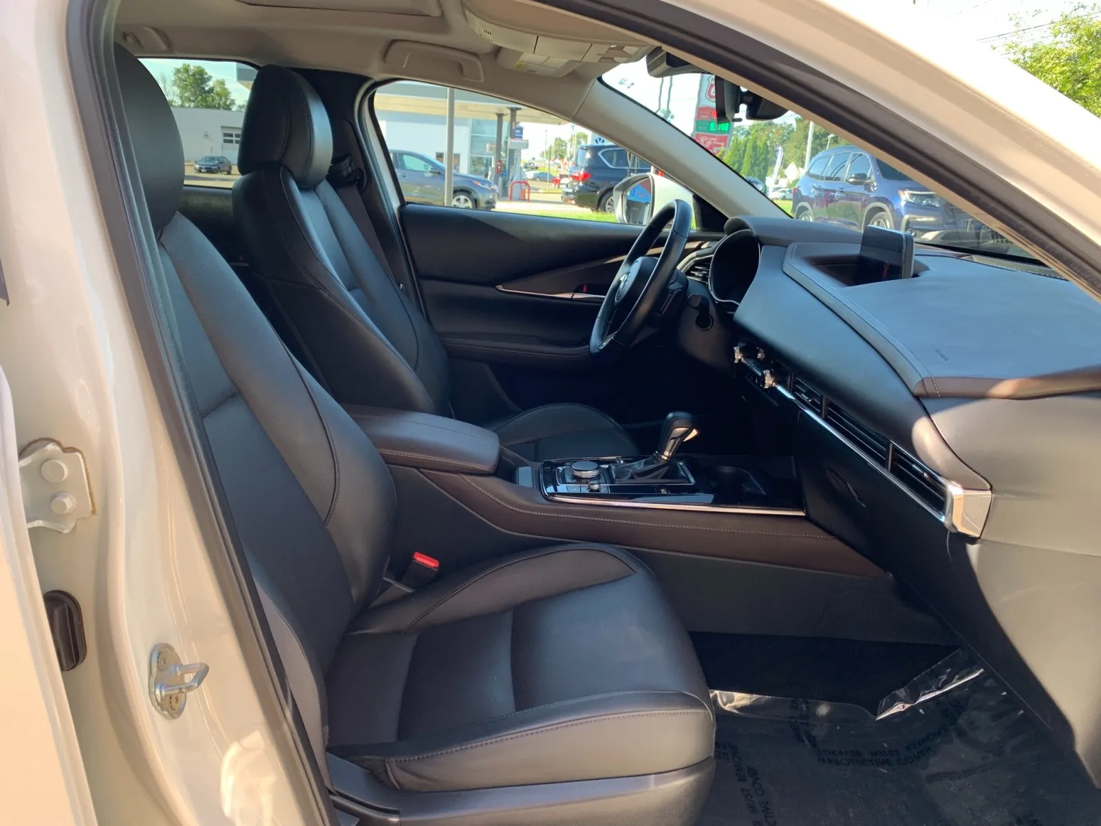 Mazda CX-30 photo 36