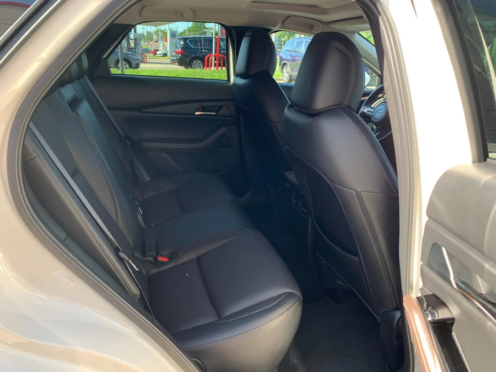 Mazda CX-30 photo 33