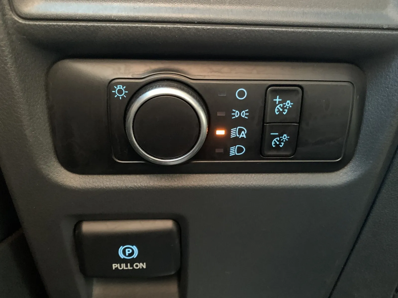 Ford Expedition photo 17