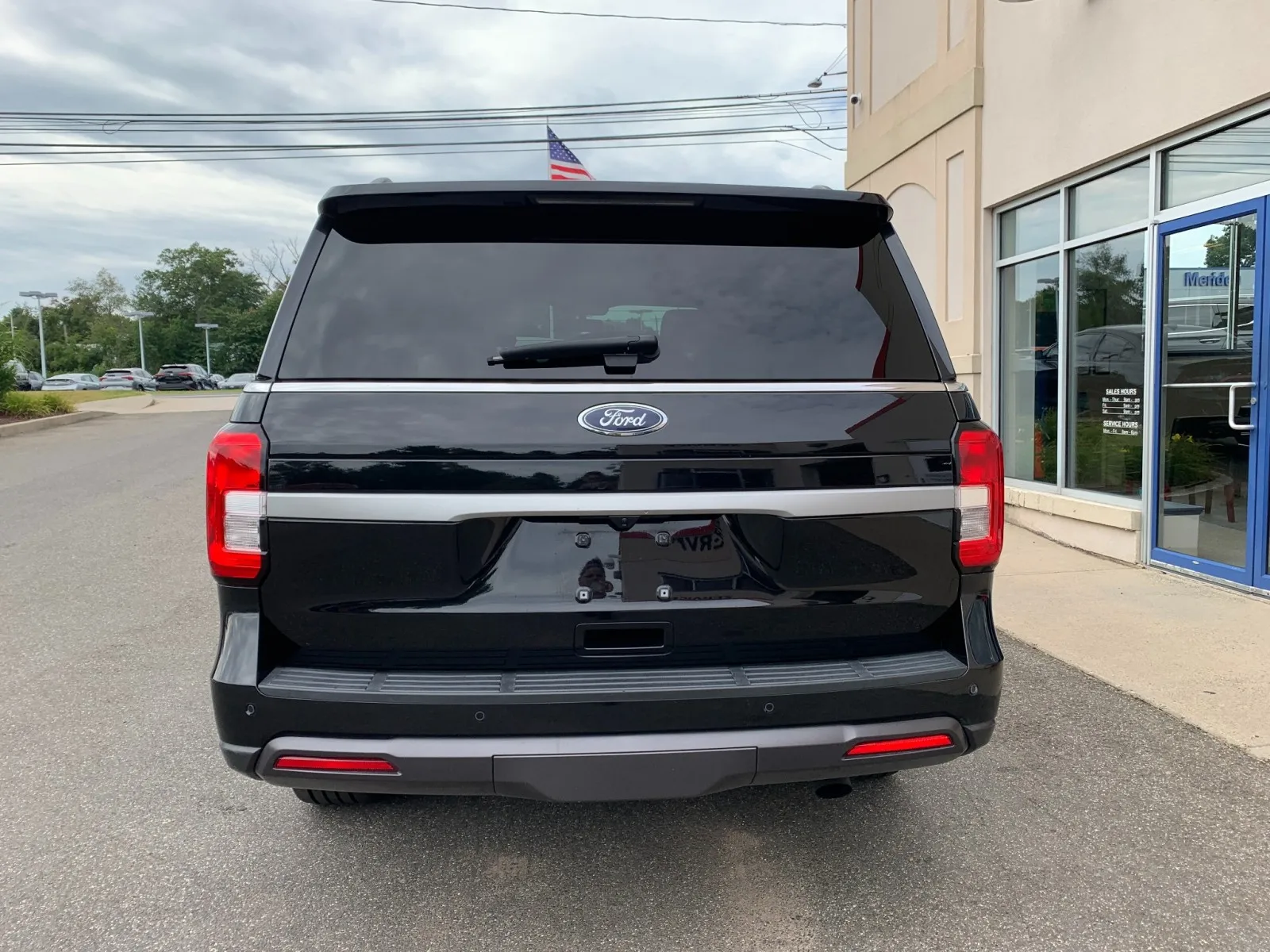 Ford Expedition photo 6