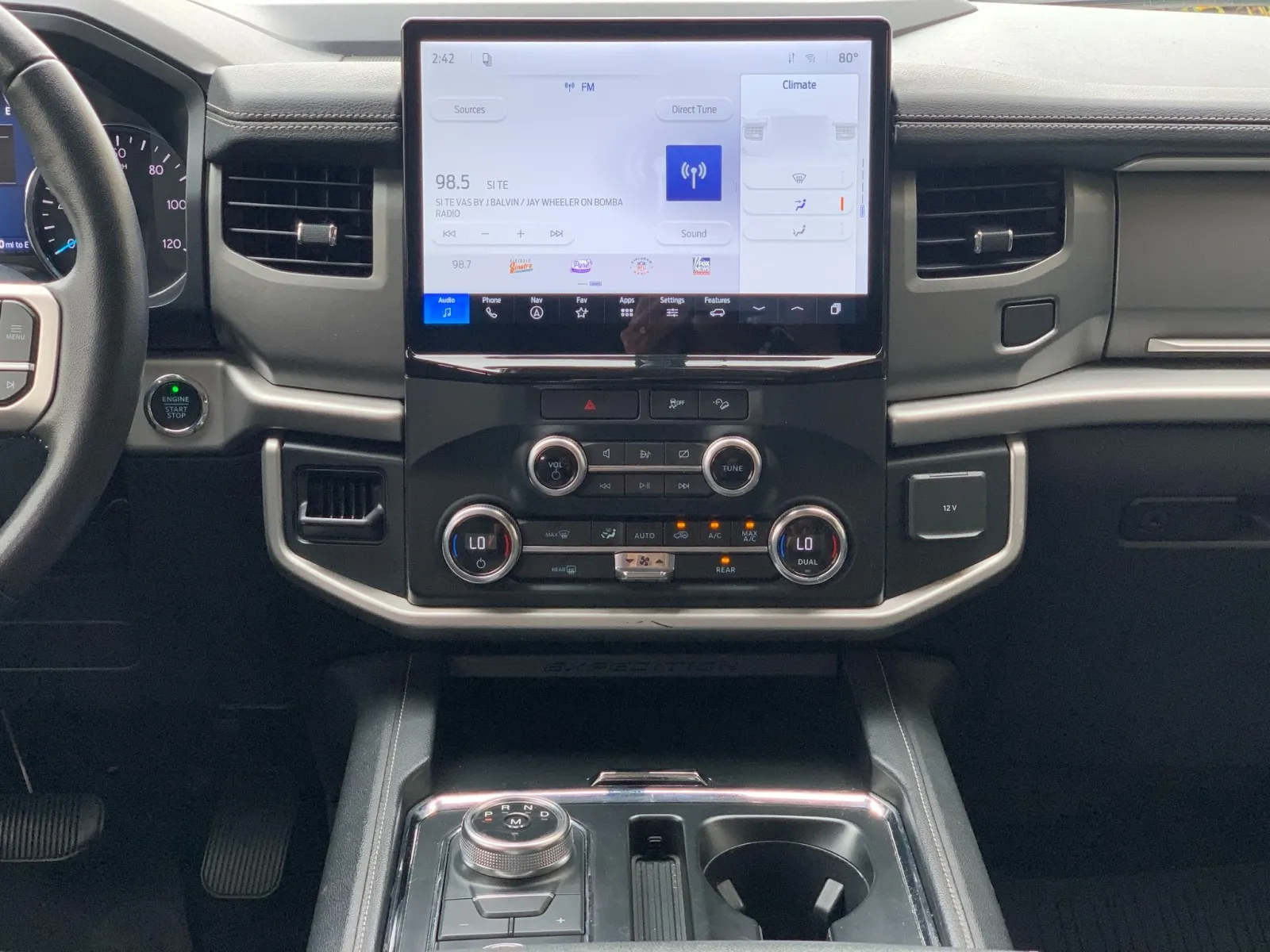 Ford Expedition photo 35