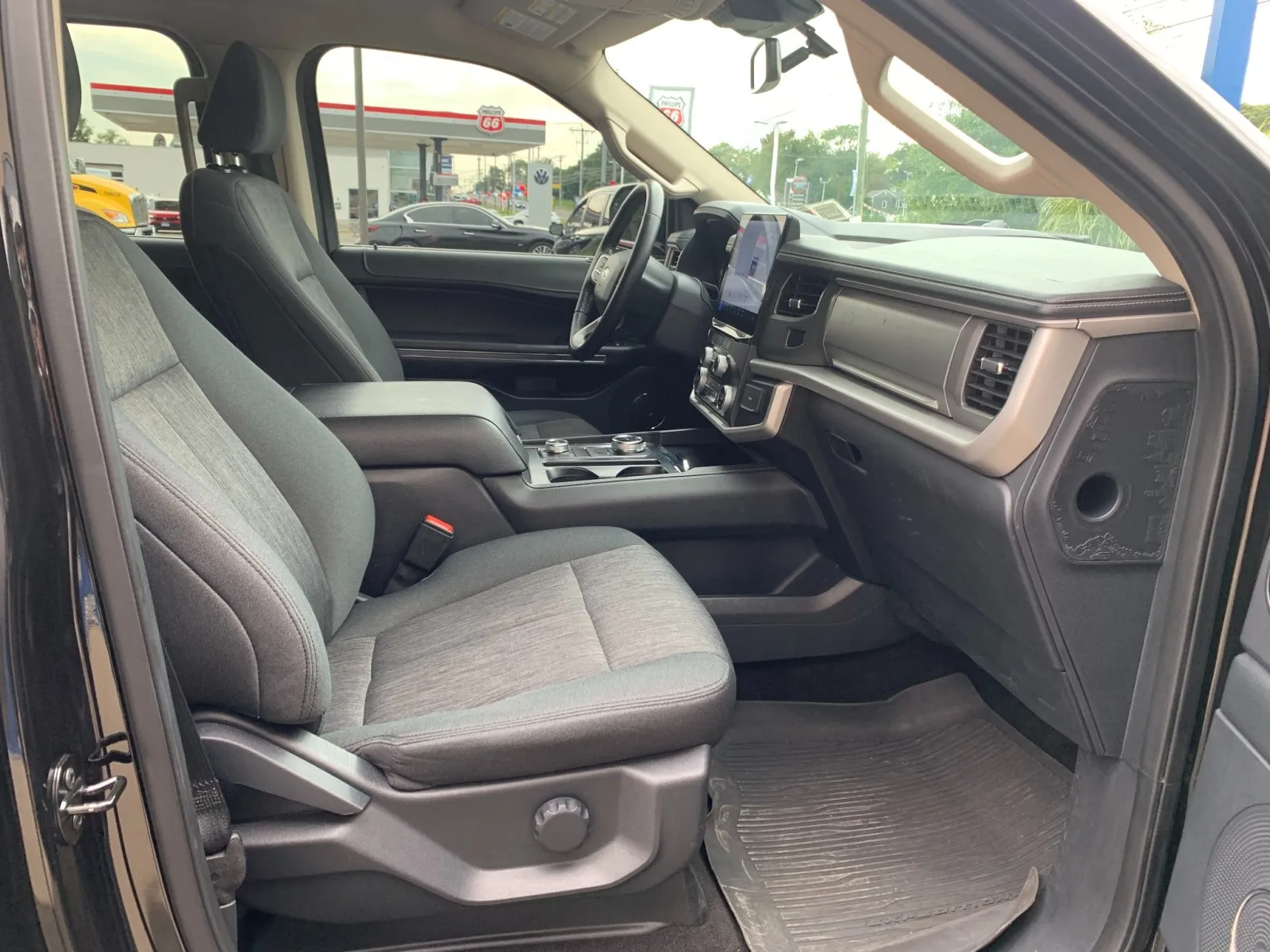 Ford Expedition photo 41