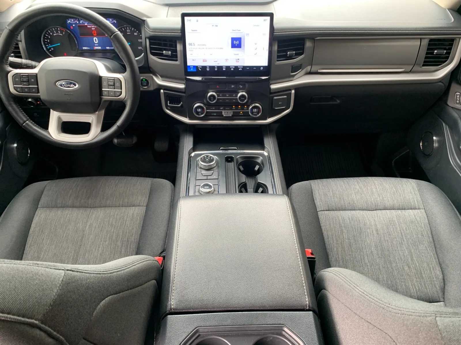 Ford Expedition photo 34