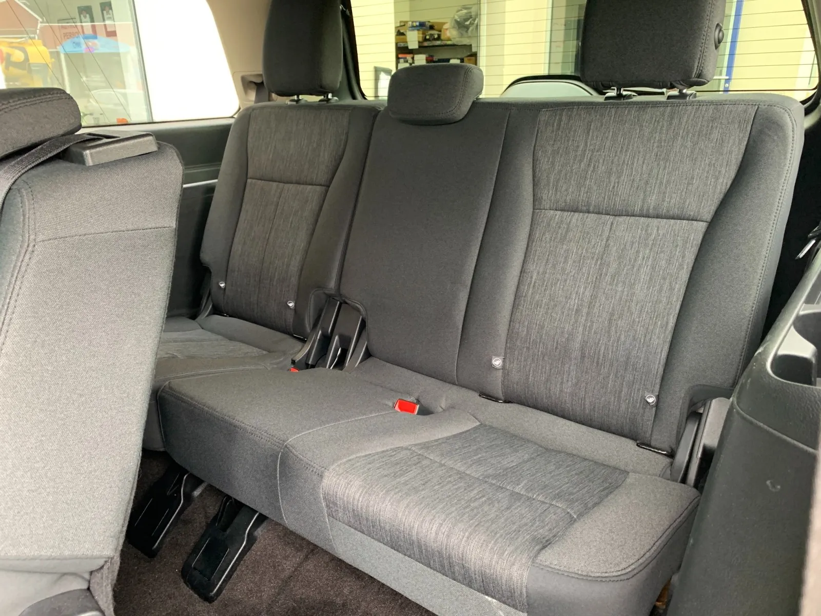 Ford Expedition photo 32