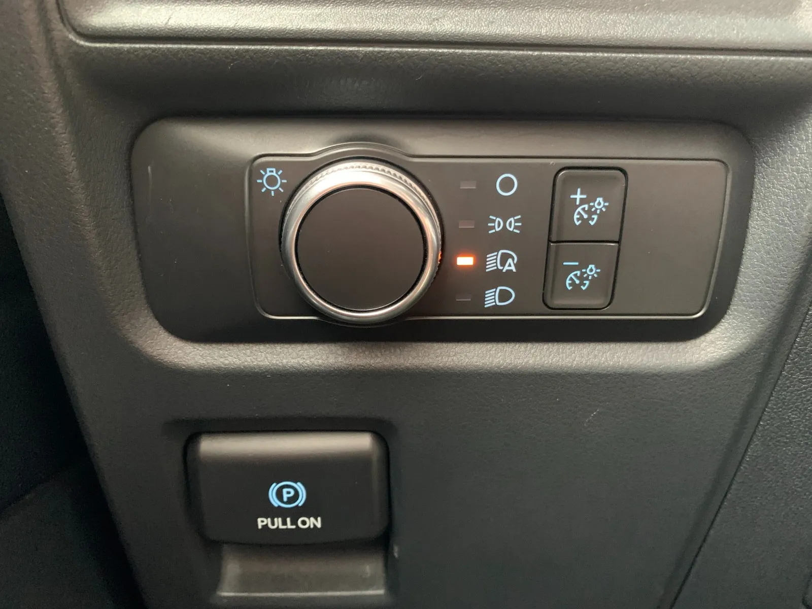 Ford Expedition photo 17