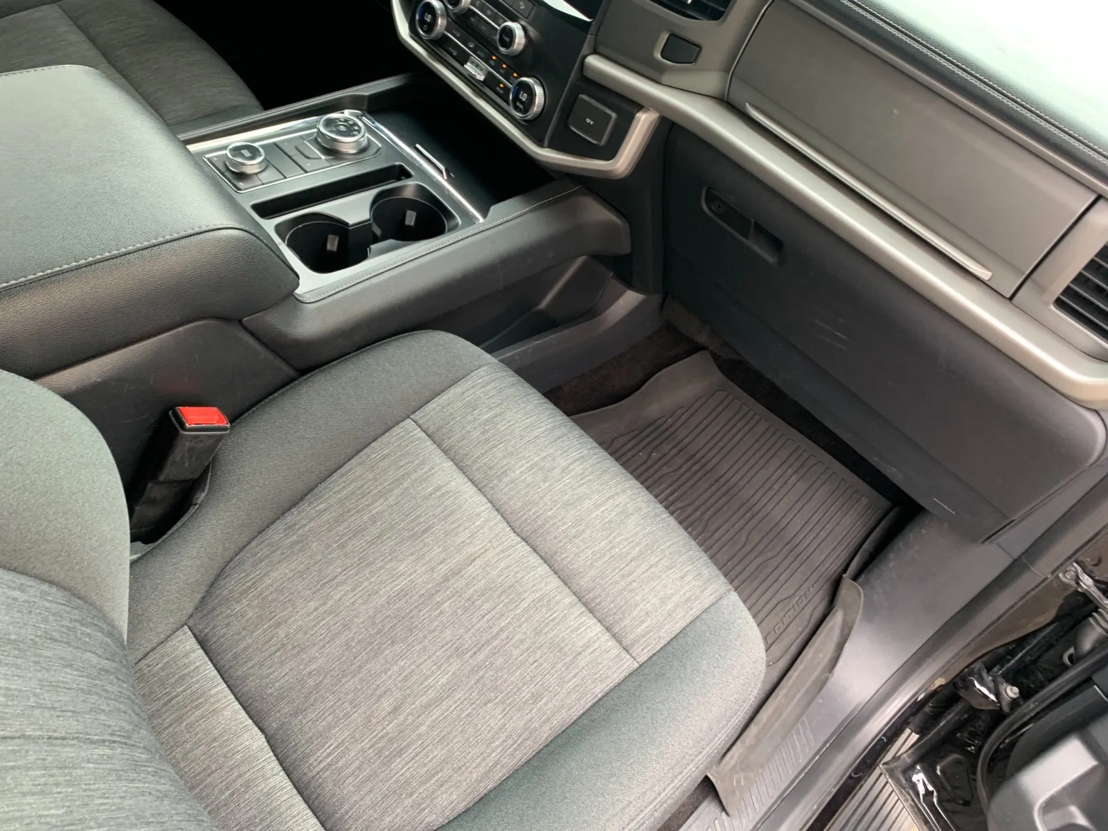 Ford Expedition photo 43