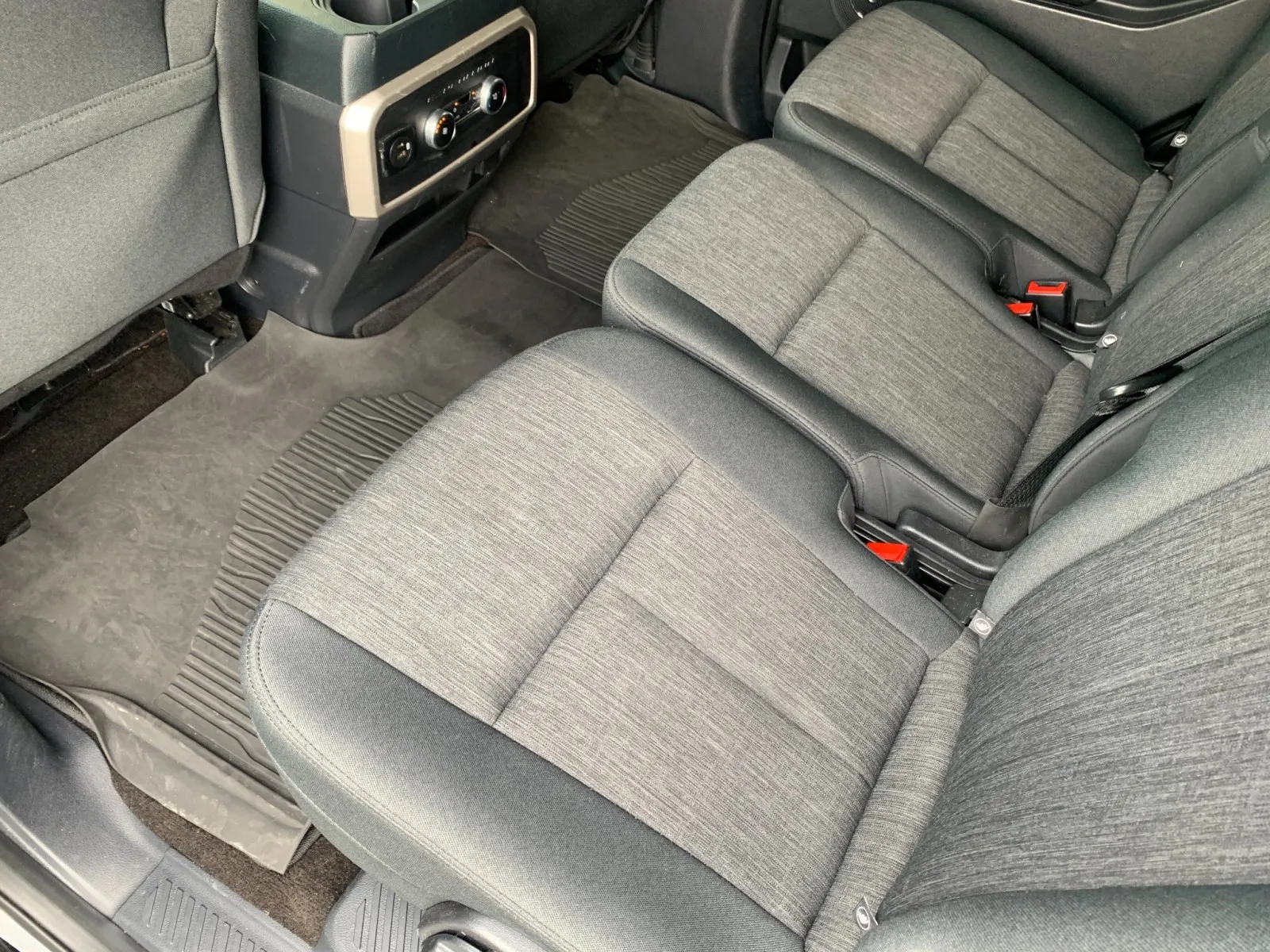Ford Expedition photo 31