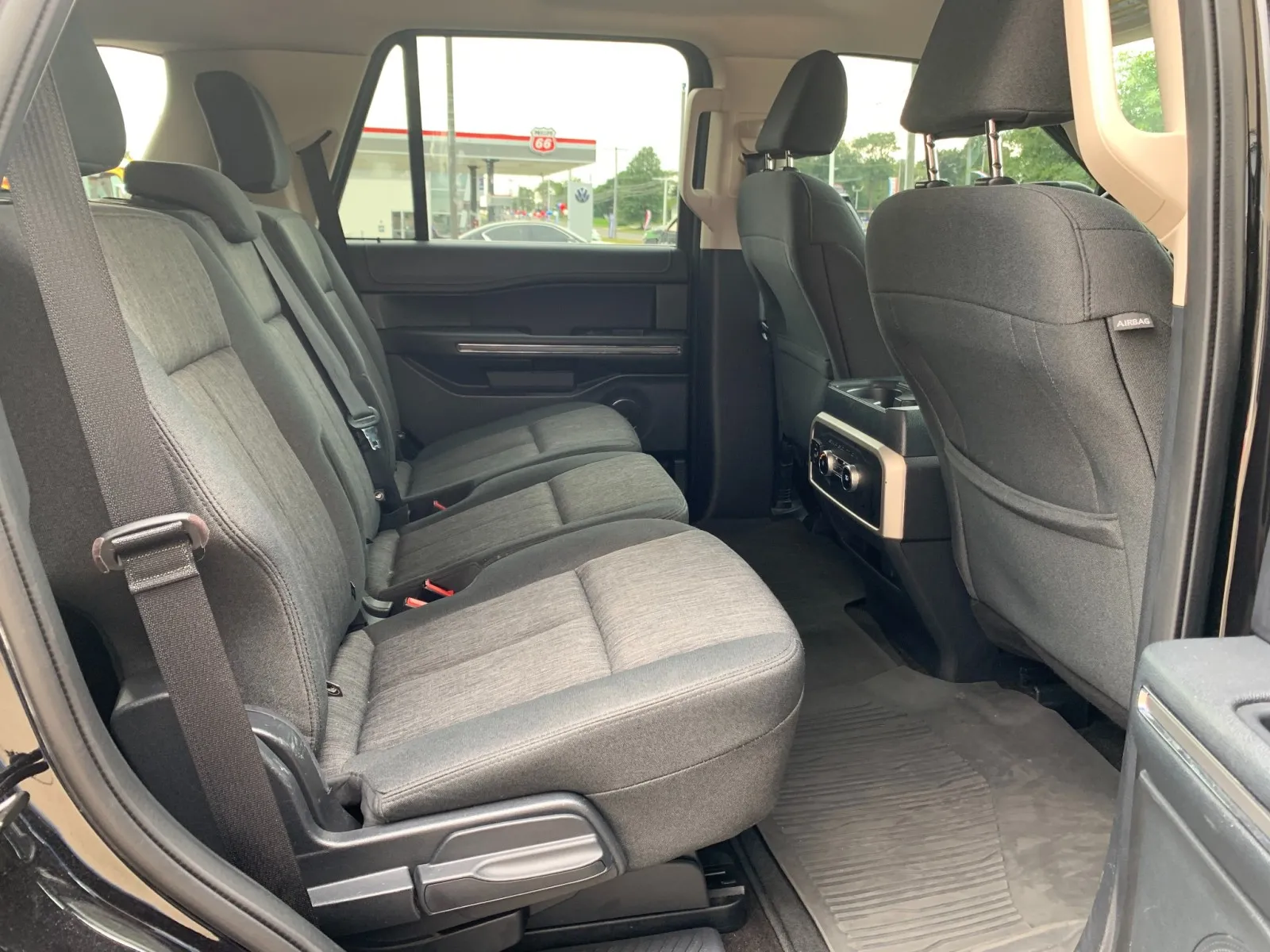 Ford Expedition photo 37
