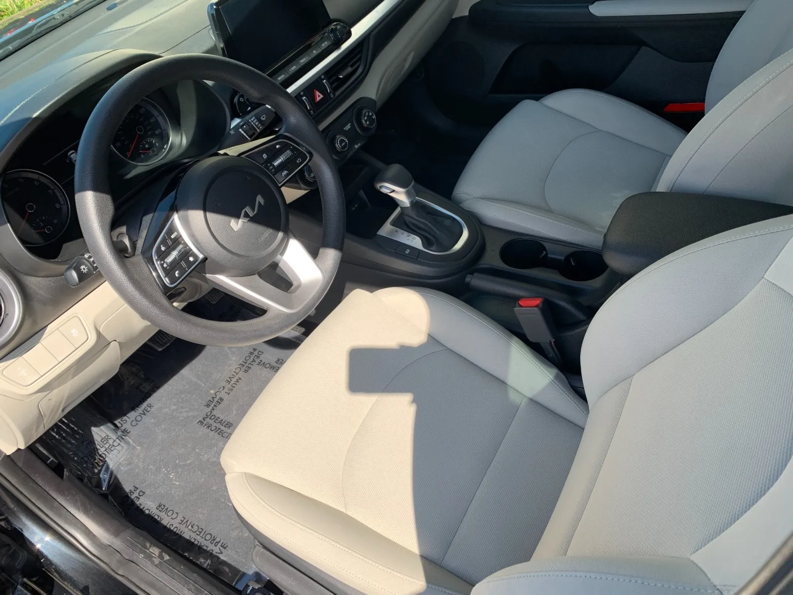 Kia Forte photo 10