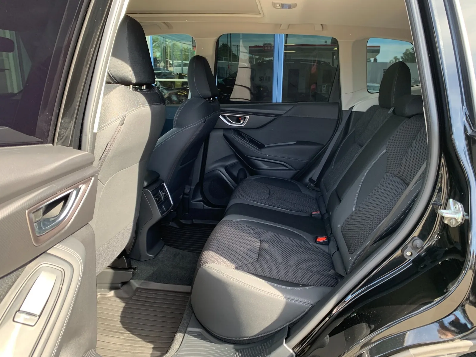 Subaru Forester photo 25