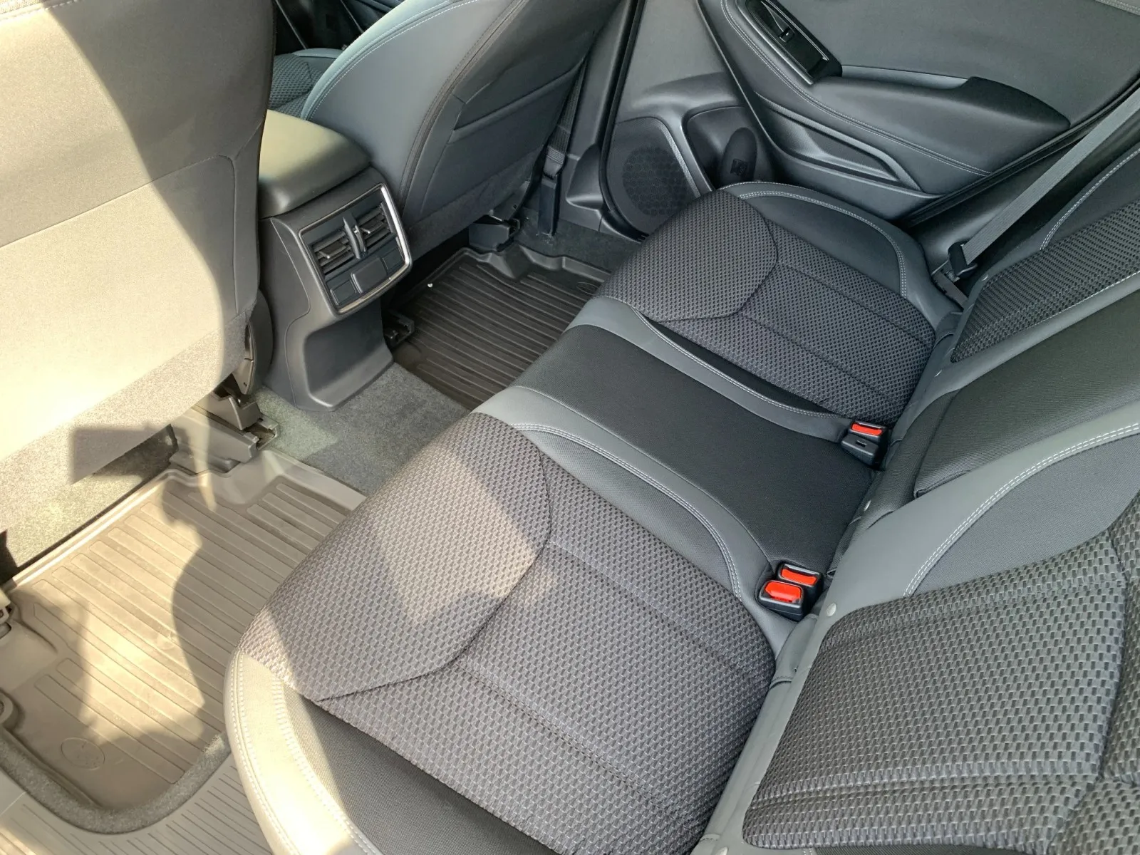 Subaru Forester photo 27