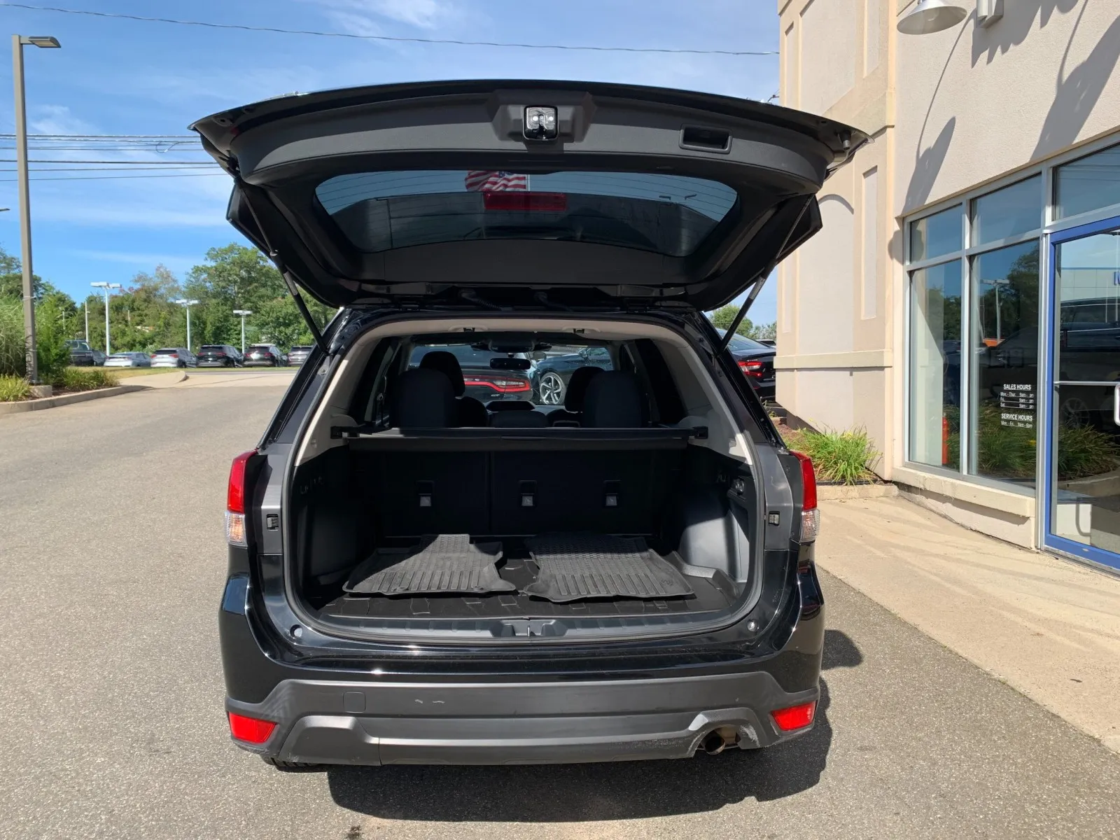 Subaru Forester photo 8