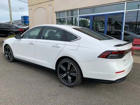 More photos of 2023 Honda Accord Hybrid Sport at Star Auto Sales, CT
