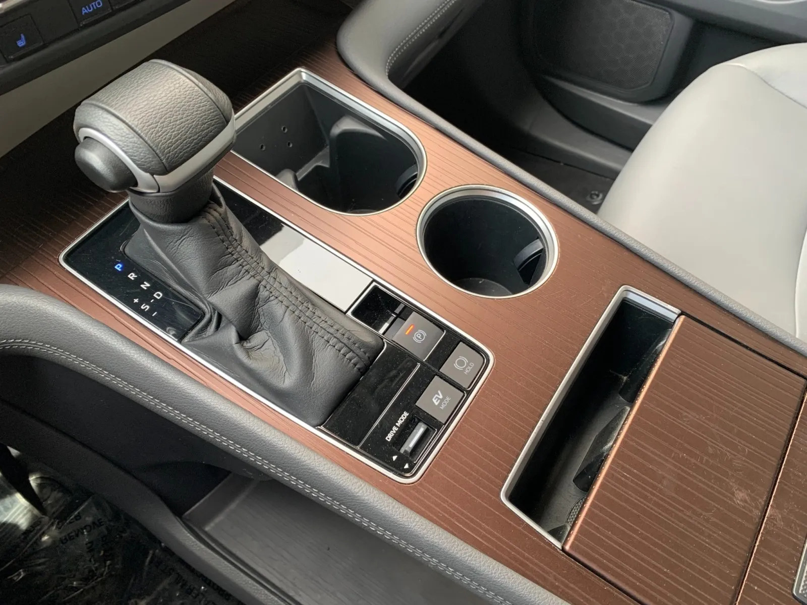 Toyota Sienna photo 19
