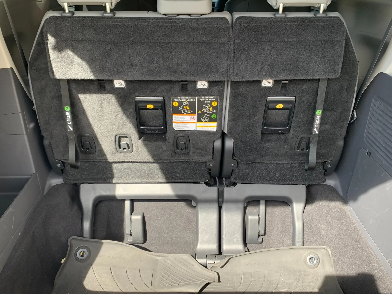 Toyota Sienna photo 9