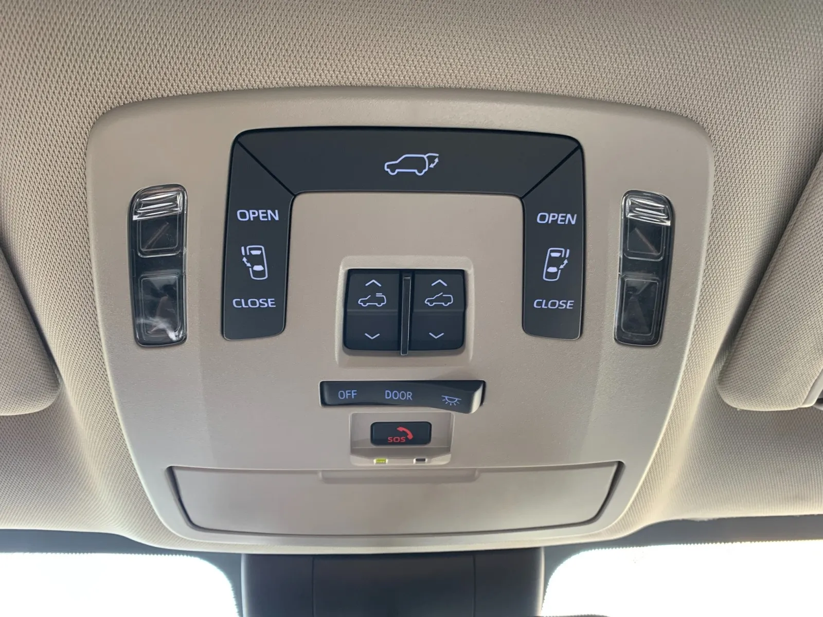 Toyota Sienna photo 21