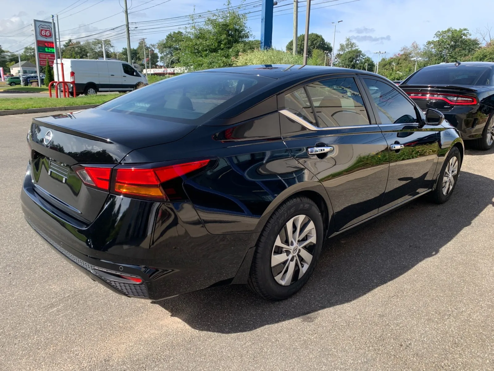 Nissan Altima photo 7