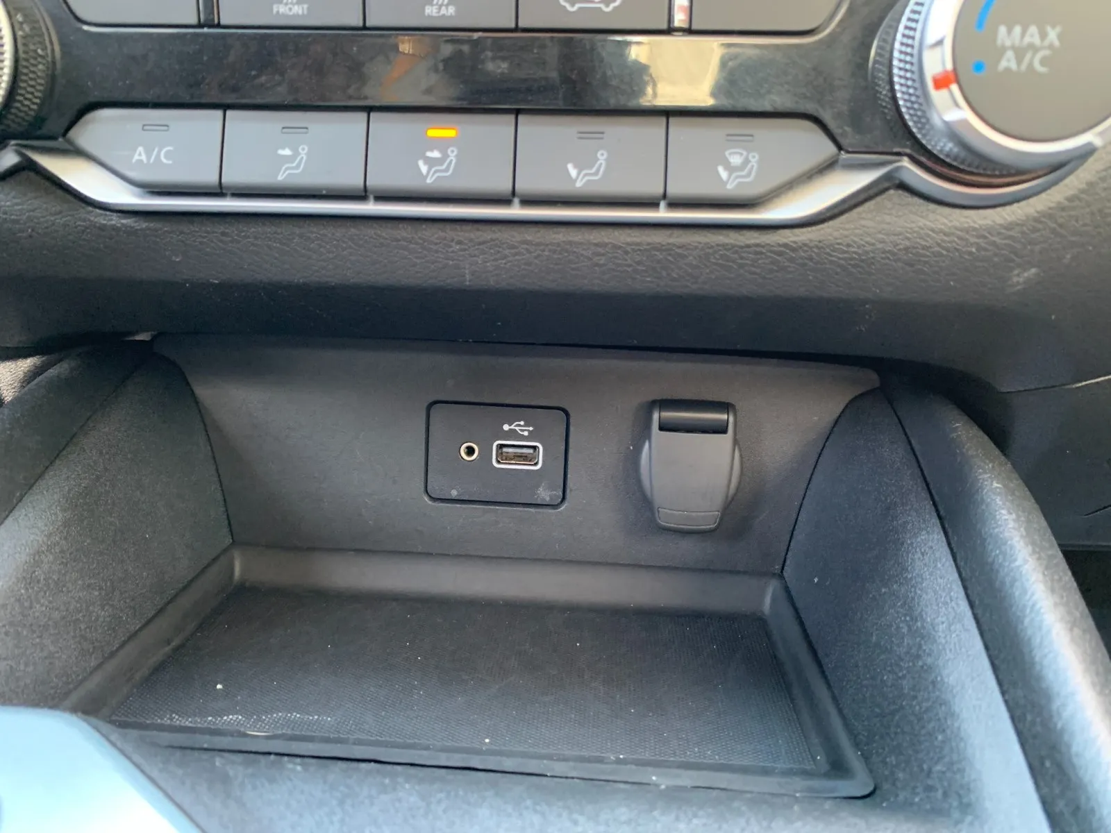 Nissan Altima photo 17
