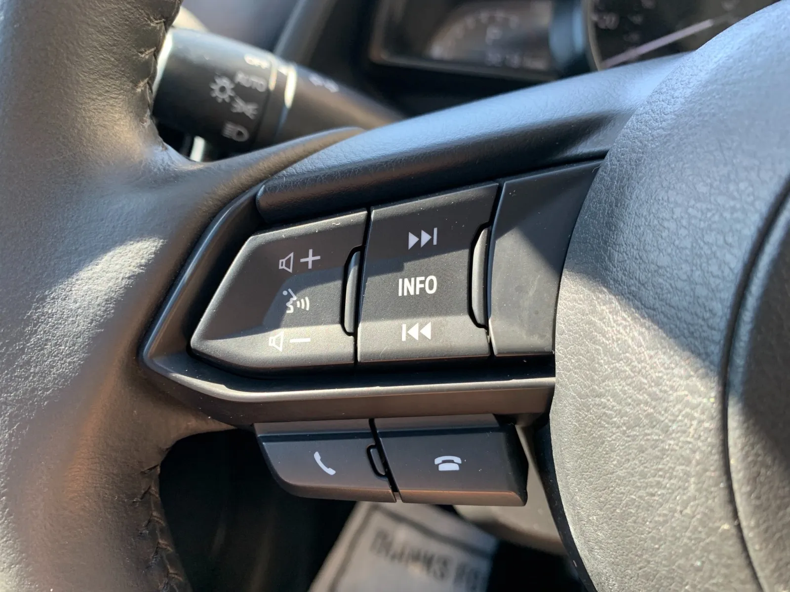 Mazda CX-3 photo 16