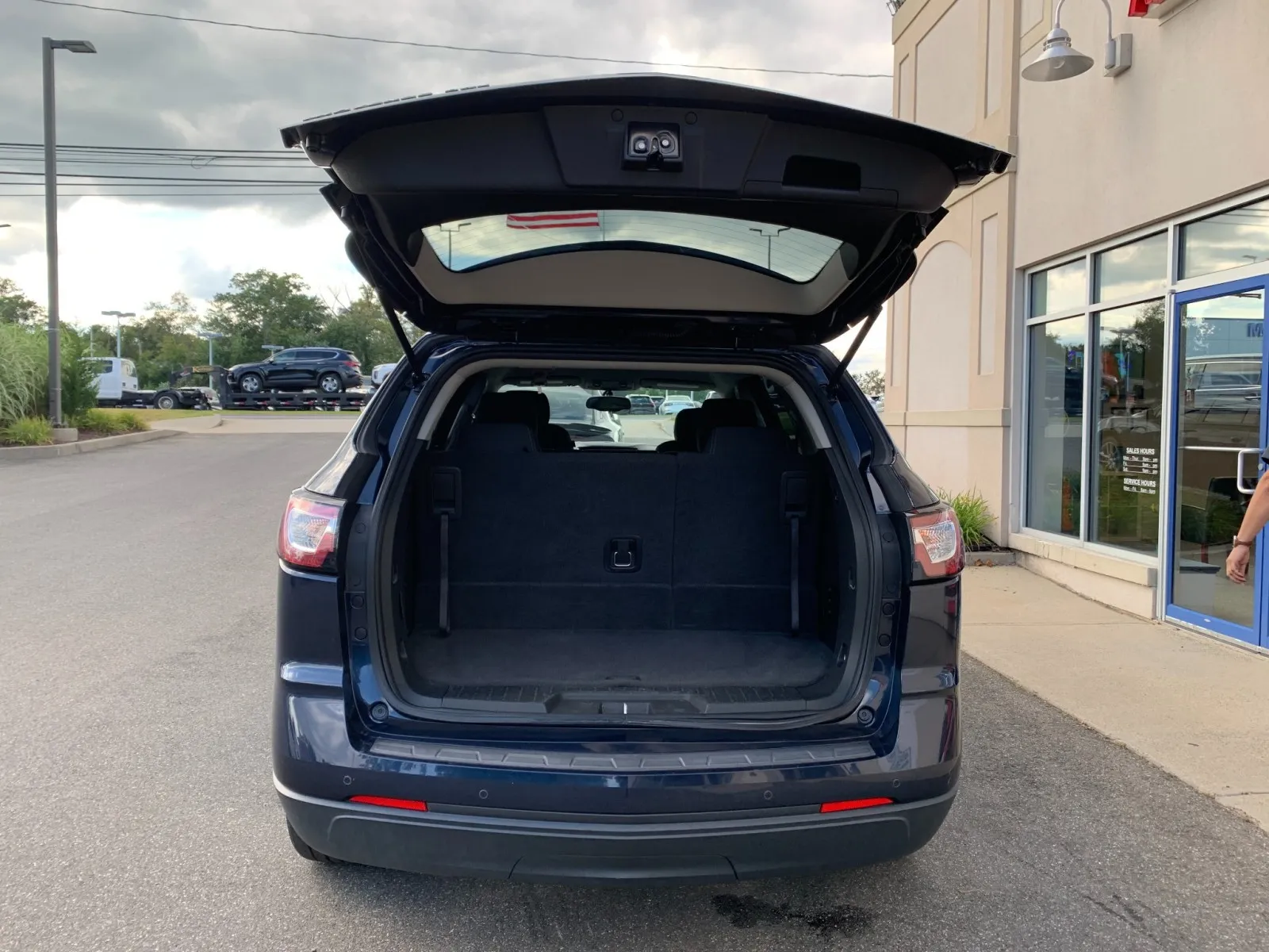 Chevrolet Traverse photo 8