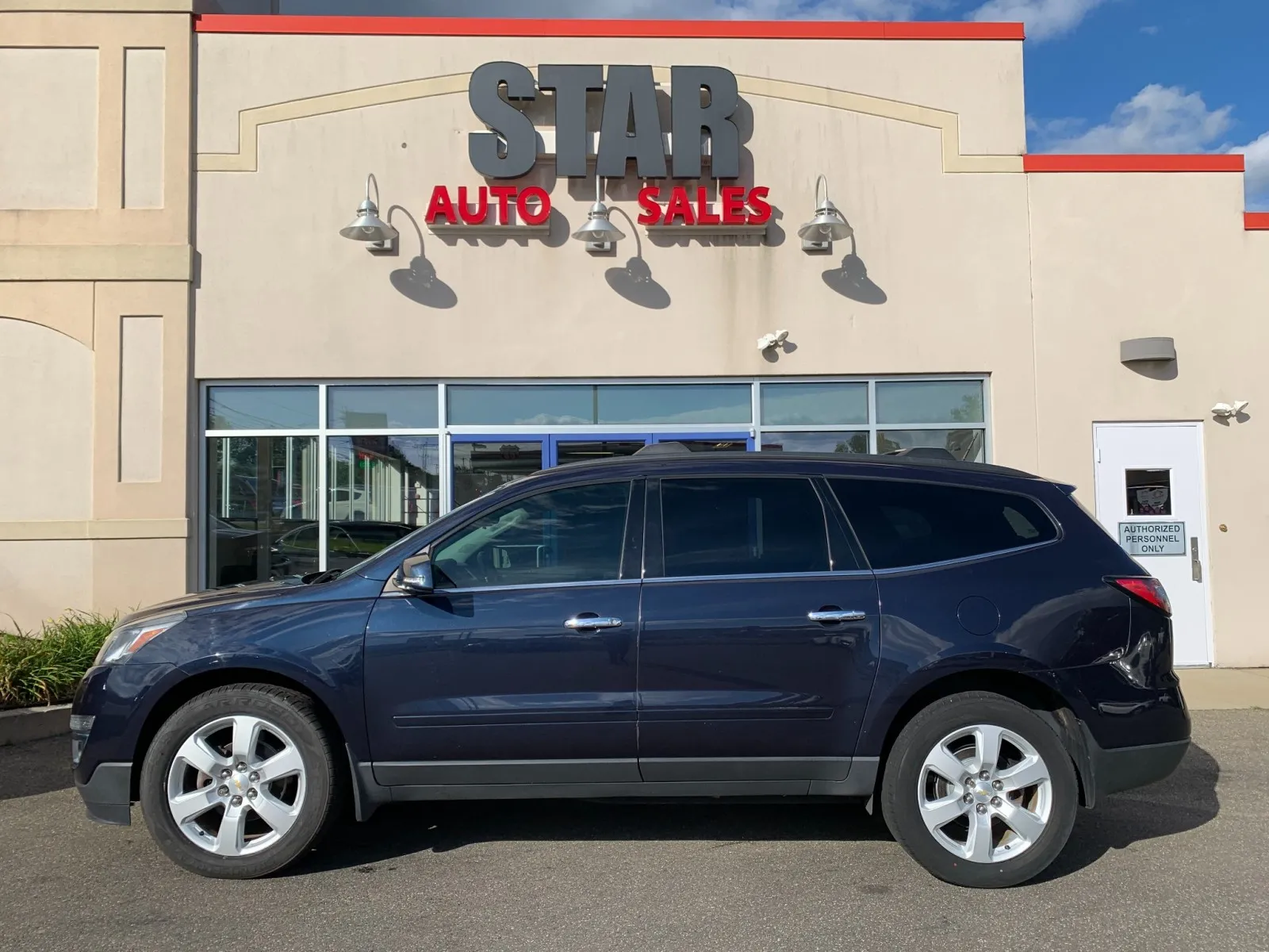 Chevrolet Traverse photo 4