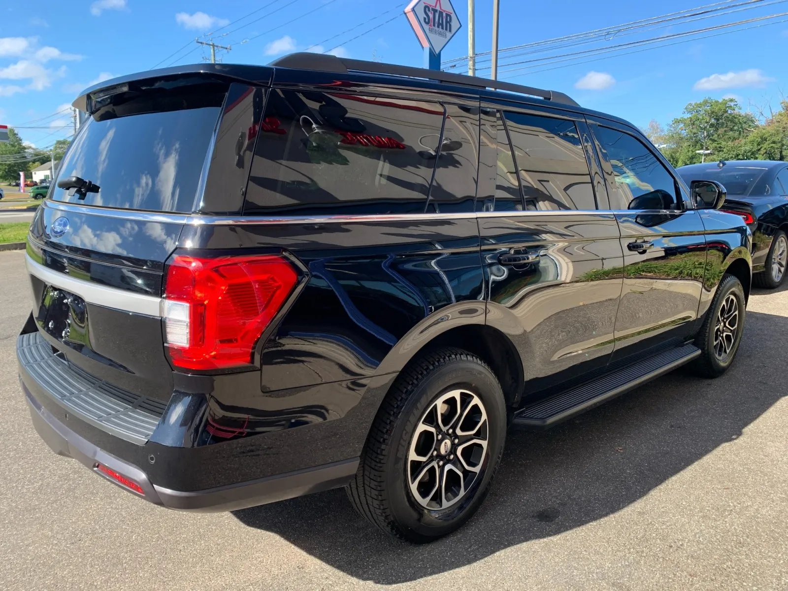 Ford Expedition photo 7